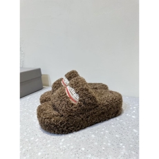 Balenciaga Slippers